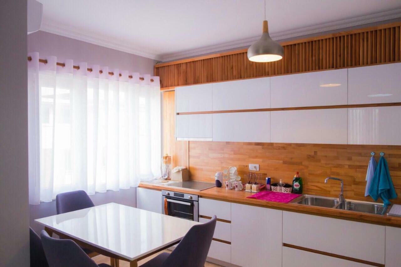 Modern Furnished Apartment With View Tirana Exterior photo